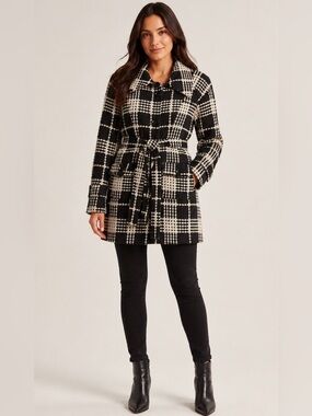 Poetry Clothing Black & White Plaid Belted Trench Coat Jacket Size S